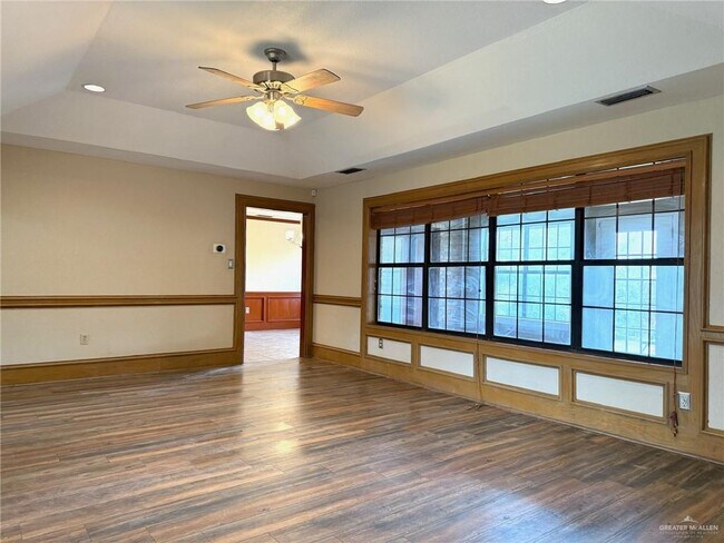 Building Photo - 18 N 29th St