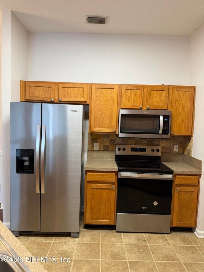 Building Photo - 785 Oakleaf Plantation Pkwy