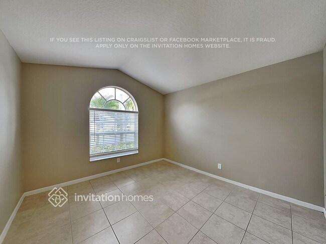 Building Photo - 1737 Barnstable Rd