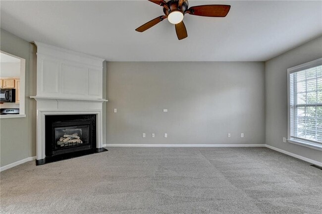 Building Photo - 4020 Edgecomb Dr