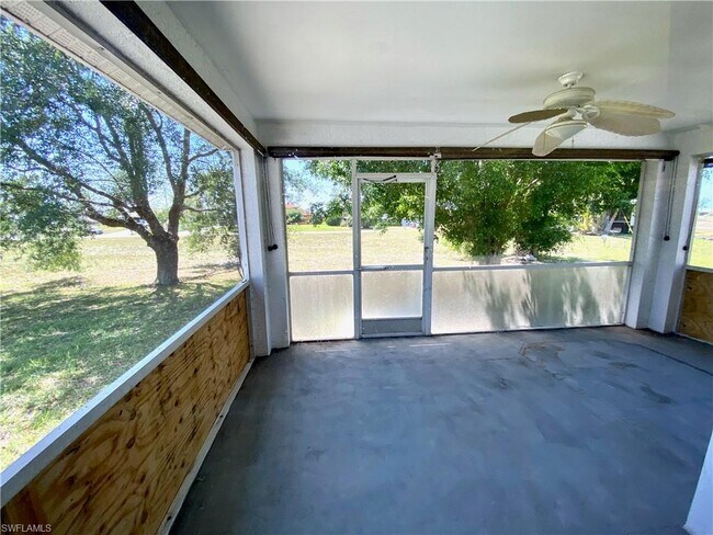 Building Photo - 1922 NE 14th Terrace