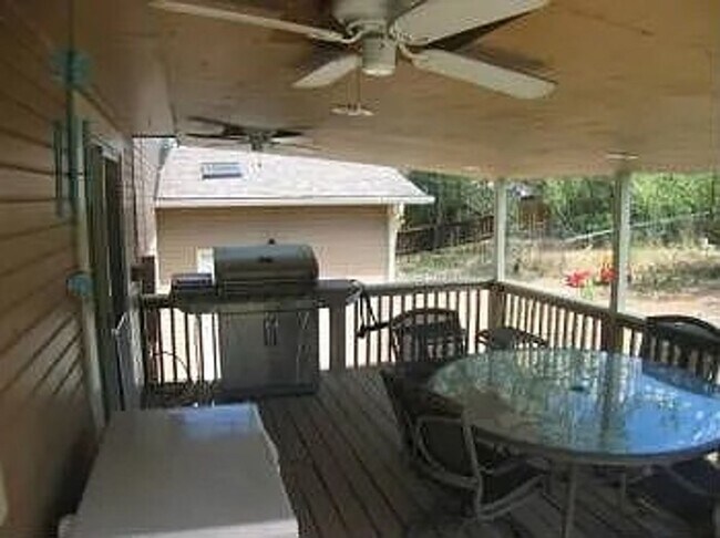 Building Photo - 4506 Lancaster Dr