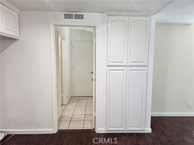 Building Photo - 1719 Canyon Dr