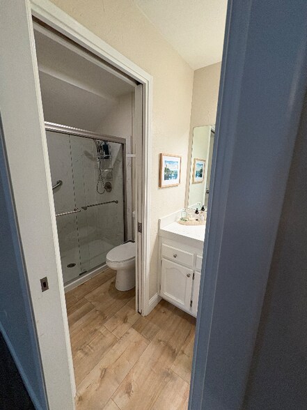 Building Photo - 984 San Miguel Rd