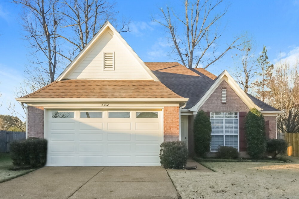 Building Photo - 8662 Valmont Cir