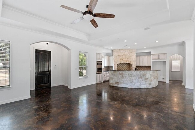Building Photo - 485 Canna Lily Cir