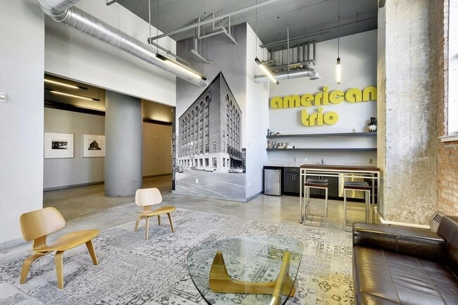 Building Photo - 250 Park Ave