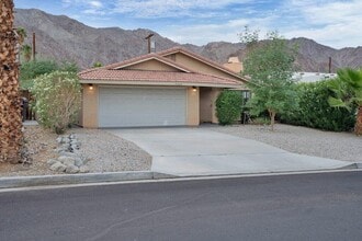 Building Photo - 53085 Avenida Obregon