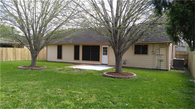 Building Photo - 2704 Orion Dr