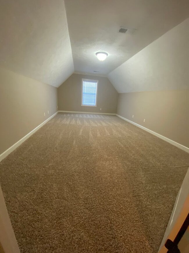 Building Photo - 64 Jeremiah Dr