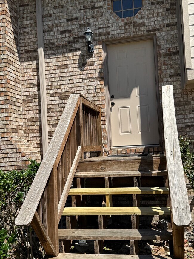 Building Photo - 7716 Champion Pines Dr