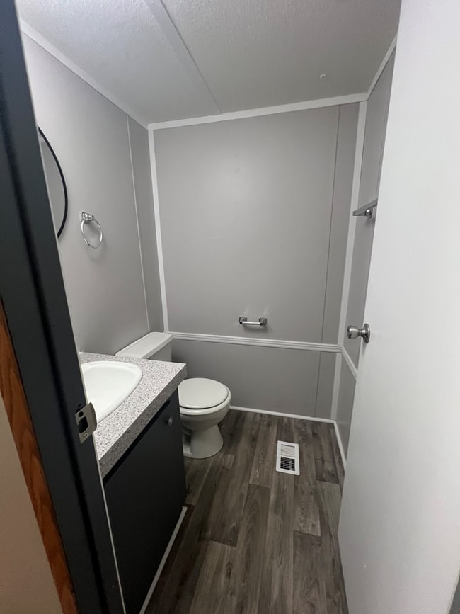 Building Photo - 295 Sawgrass Ct