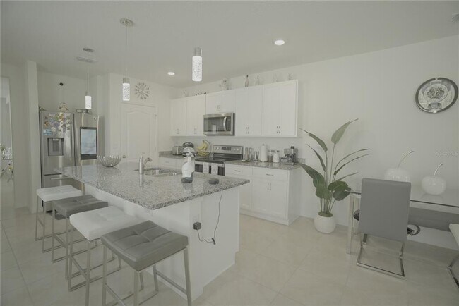 Building Photo - 2265 Tay Wes Dr
