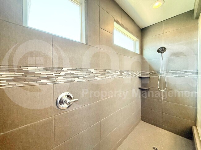 Building Photo - 3471 E Azalea Dr