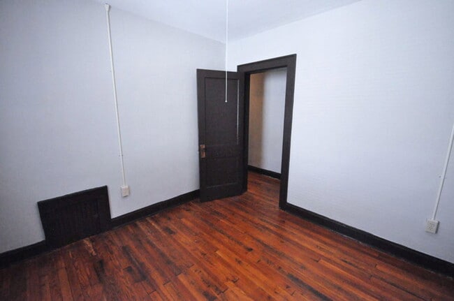 Building Photo - 388 Hanford St