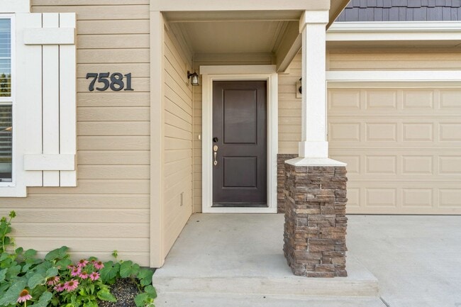 Building Photo - SINGLE LEVEL LIVING: 4 Bedroom, 2 Bath Nampa Home w/Upstairs Bonus Room