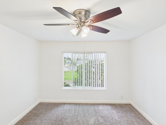 Building Photo - 237 Diamond Way