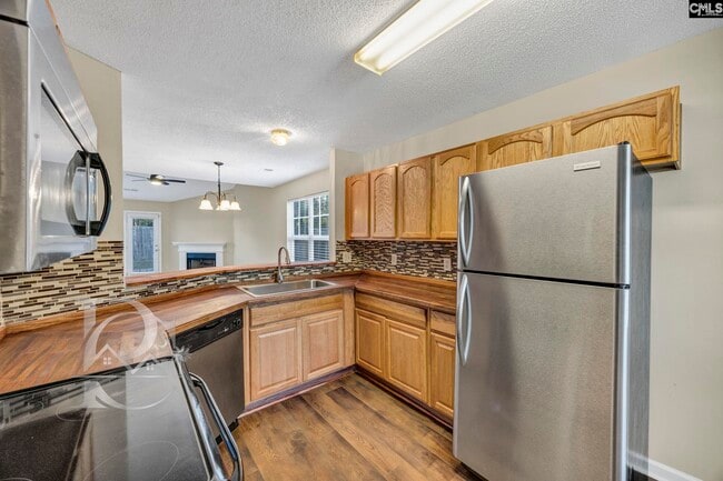 Building Photo - 41 Providence Manor Ct