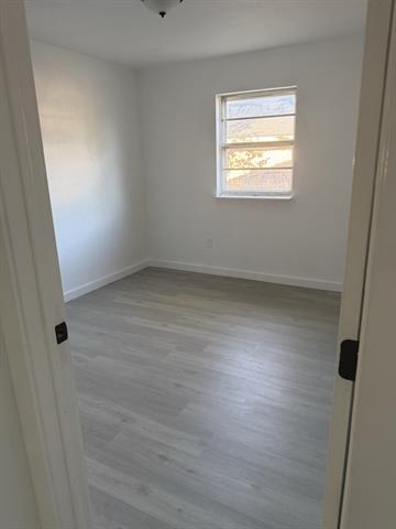Building Photo - 806 S Atkerson Ln