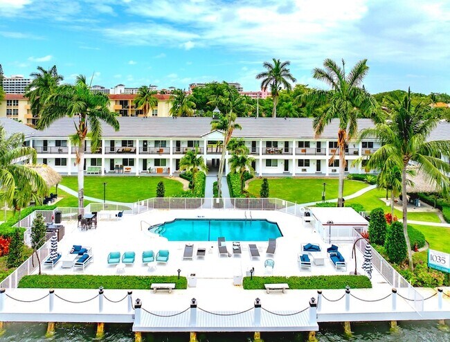 Building Photo - 1035 Spanish River Rd