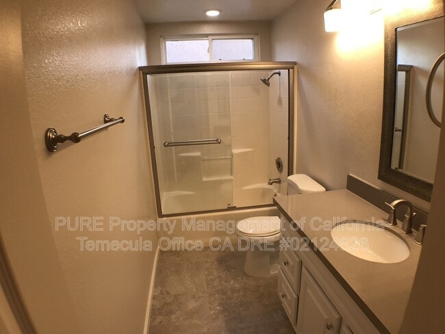 Building Photo - 32428 Enriqueta Cir