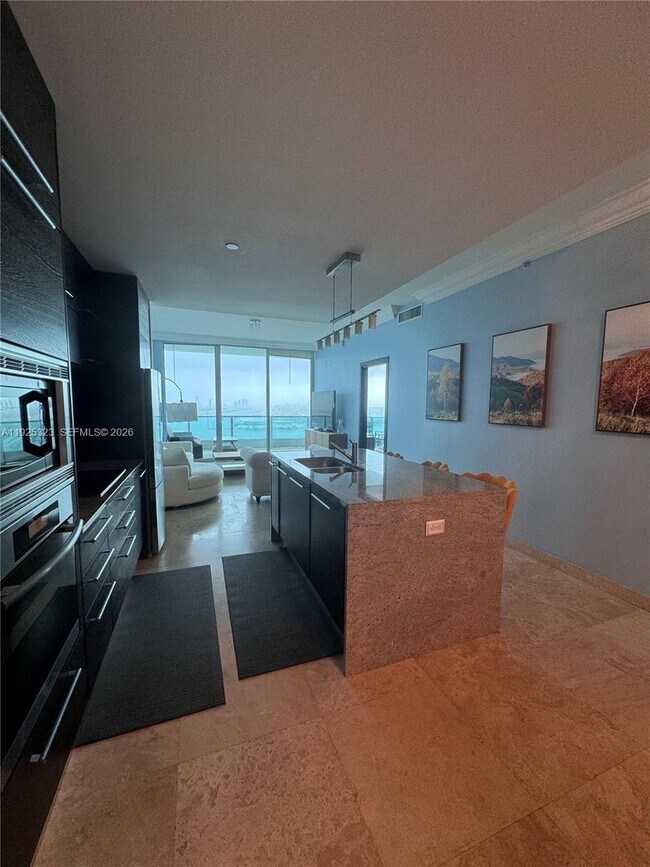 Building Photo - 900 Biscayne Blvd