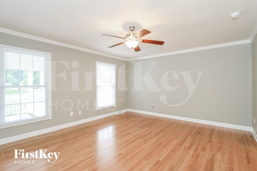 Building Photo - 6101 Bobbybrook Dr