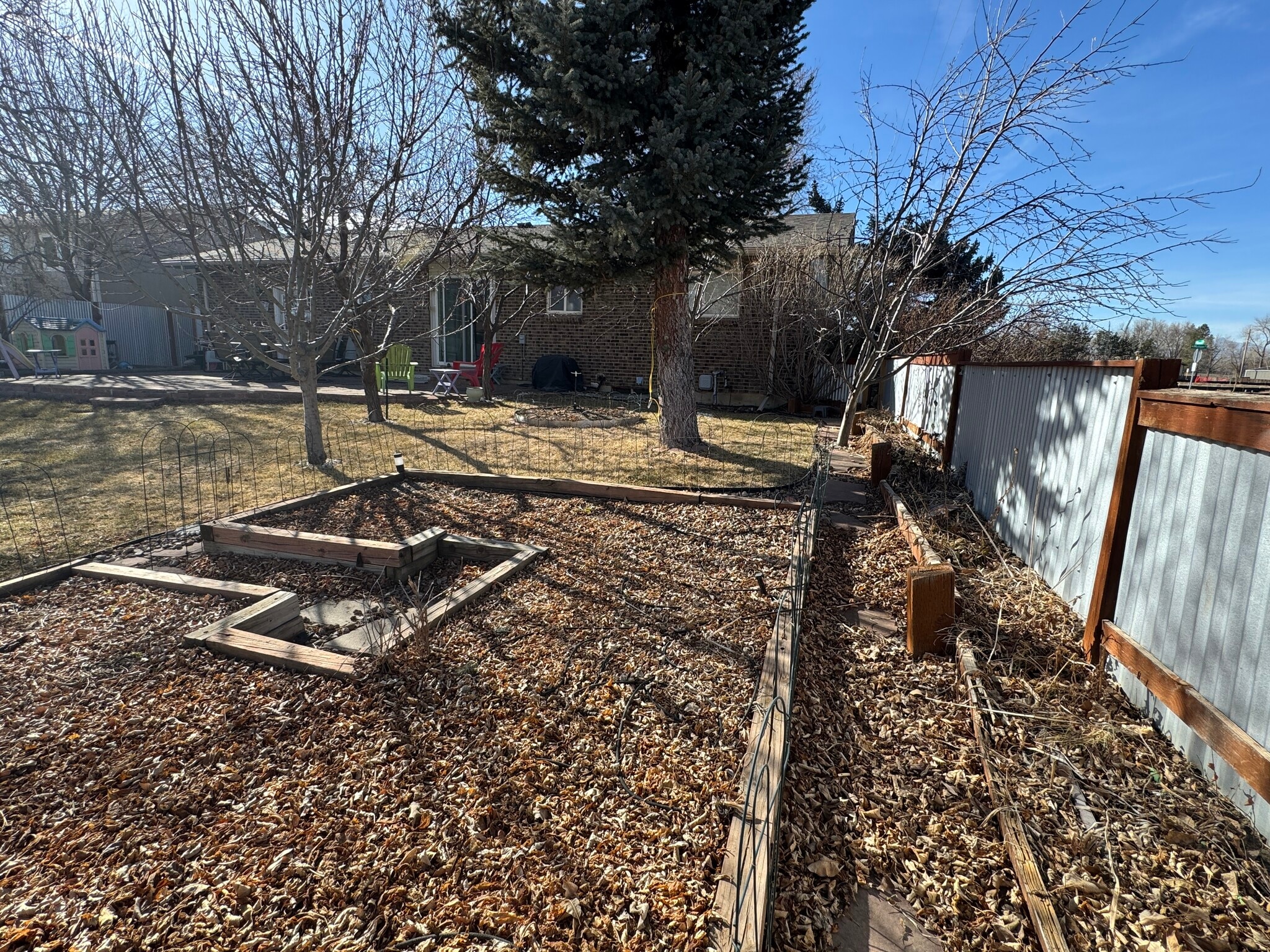 Building Photo - 100 Lawley Dr