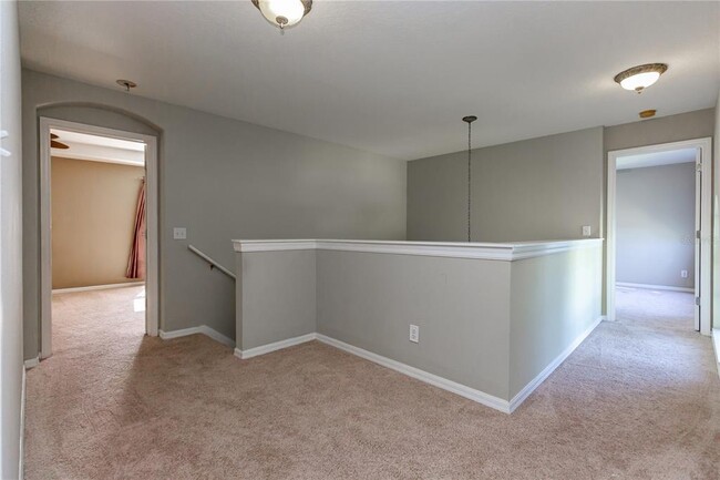 Building Photo - 11102 Avery Oaks Dr