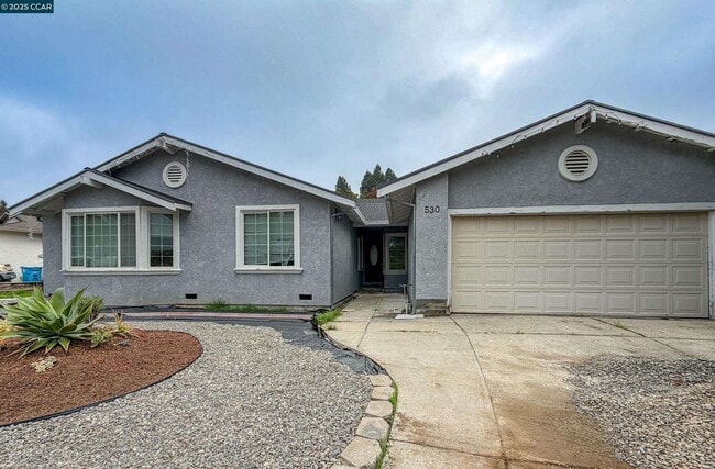 Building Photo - 530 Greenmont Dr