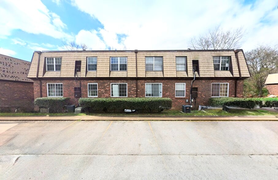 Building Photo - 441 Harding Pl