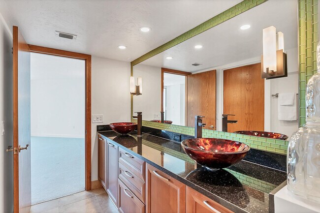 Building Photo - 888 Blvd of the Arts