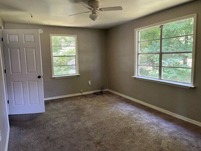 Building Photo - 3222 AR-367