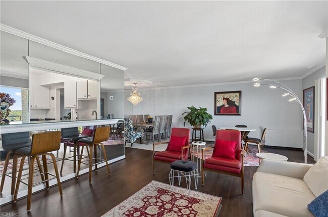 Building Photo - Algonquin Park