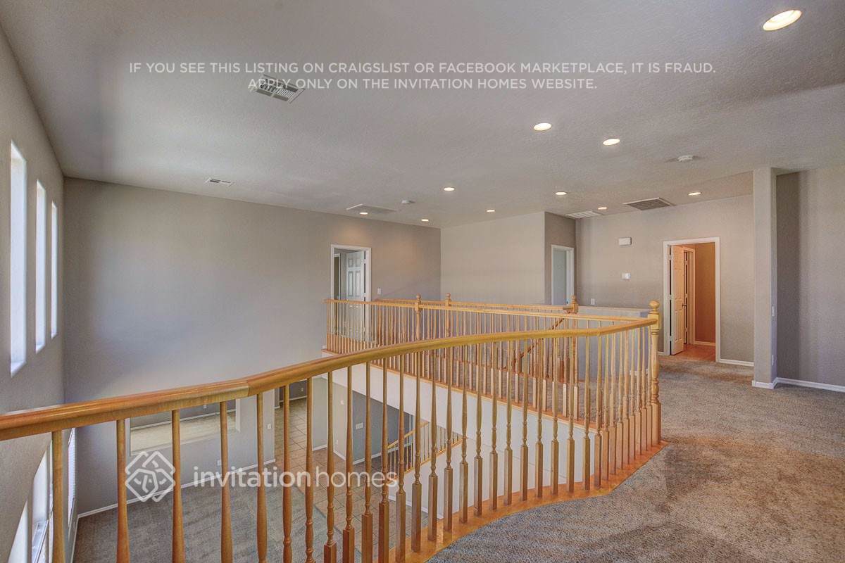 Building Photo - 2542 Findlater St