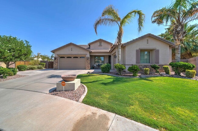 Building Photo - 4221 S Danyell Dr