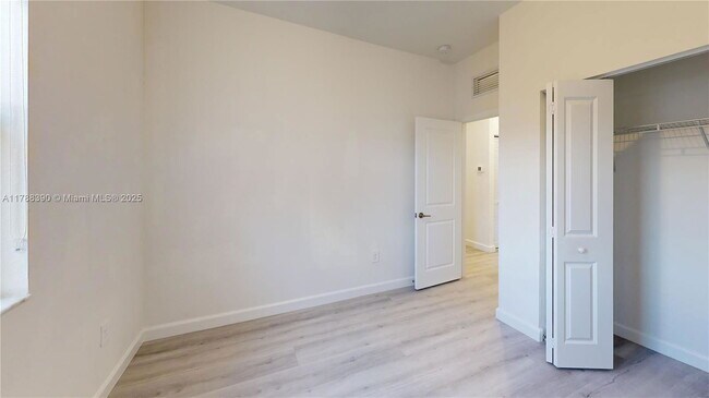 Building Photo - 12875 SW 243rd Terrace