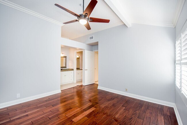 Building Photo - Beautiful Newport Beach Condo