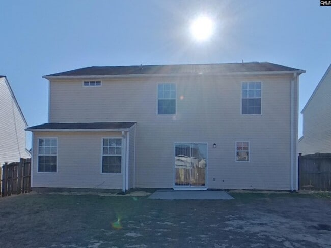 Building Photo - 204 Fox Grove Cir