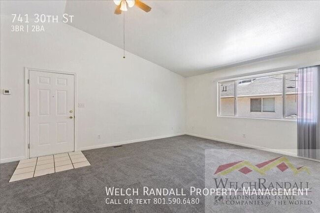 Building Photo - 741 30th St