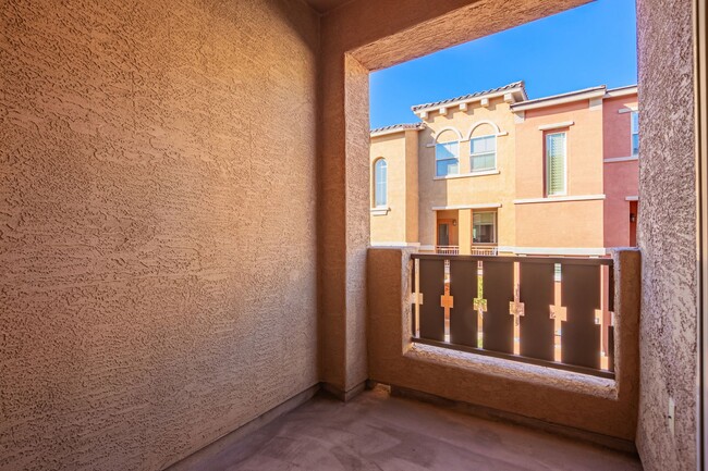 Building Photo - Modern 2-Bedroom Townhouse in Gilbert