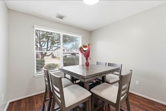 Building Photo - 14530 Morningside Vw Dr