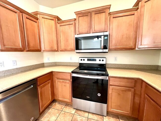 Building Photo - Nice 3 Bedroom Home in Sierra Morado