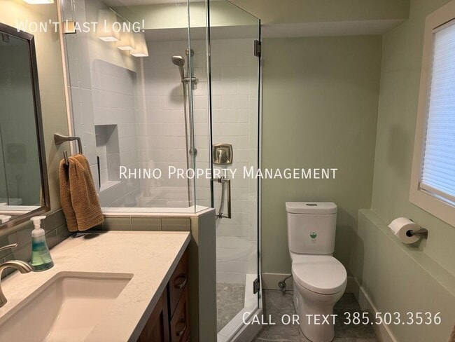 Building Photo - 7686 Mountain Estates Dr