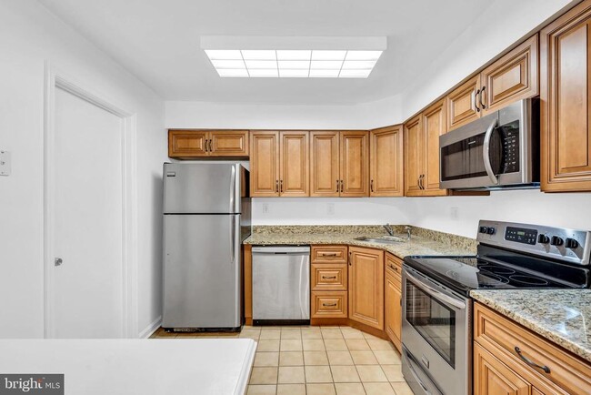 Building Photo - 135A Birchfield Ct