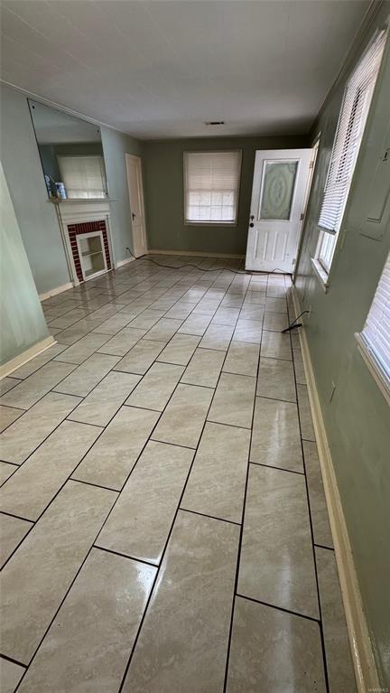 Building Photo - 2418 Cherry St