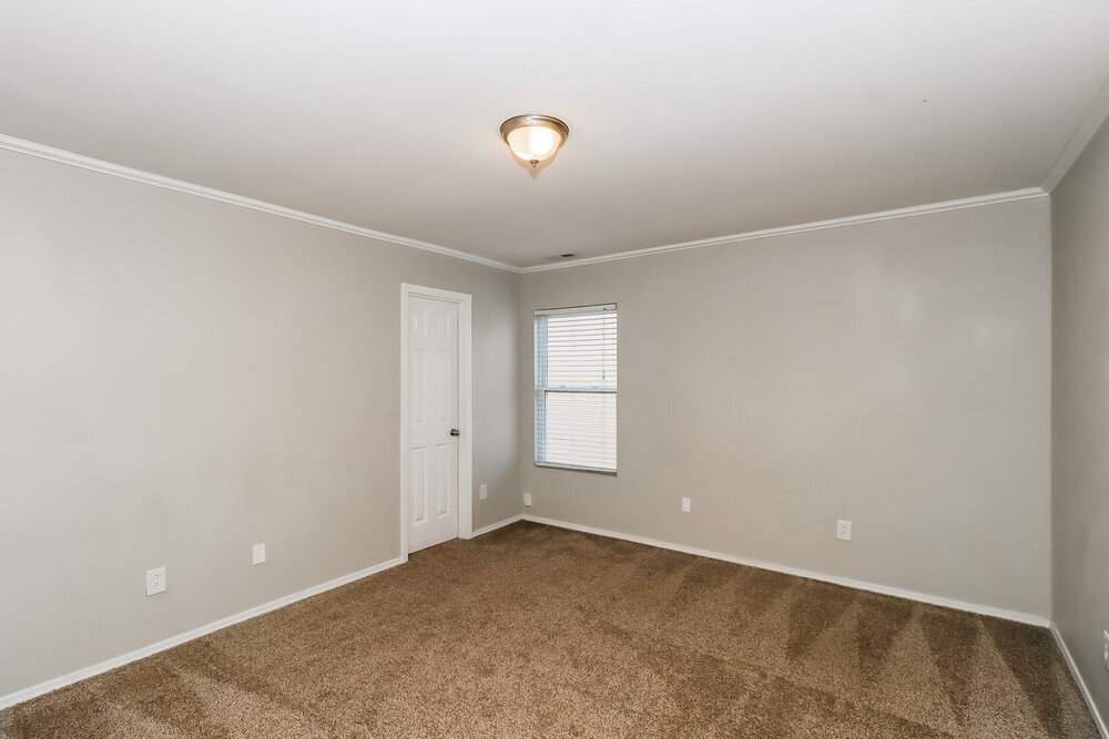 Building Photo - 941 Silverberry St