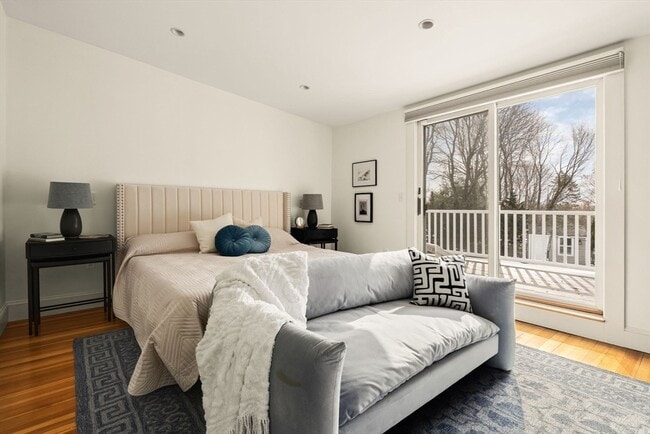 Building Photo - 59 Harbor Ave