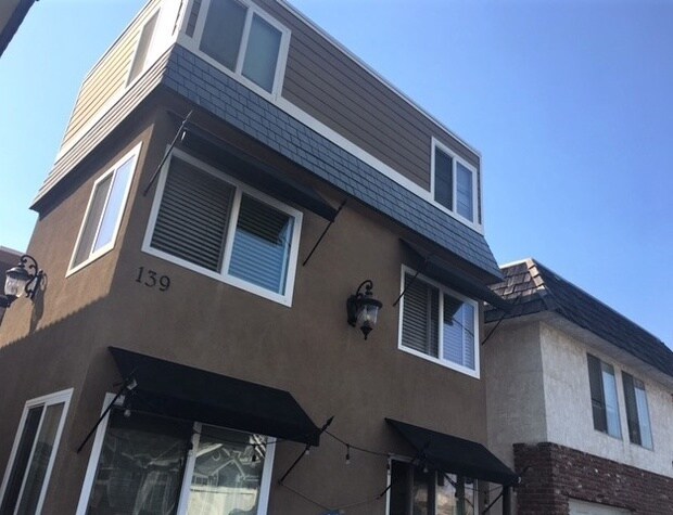 Building Photo - 7th Street - Seal Beach