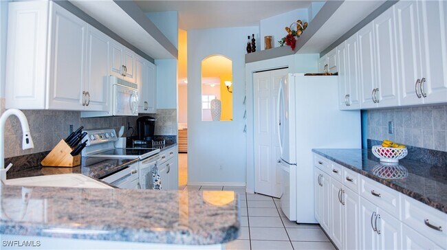 Building Photo - 10711 Crooked River Rd